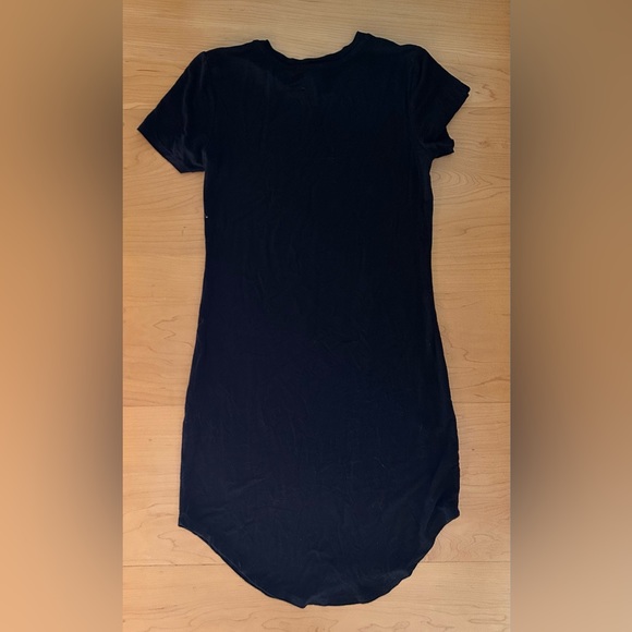 Forever 21 Black Dress - Picture 2 of 3